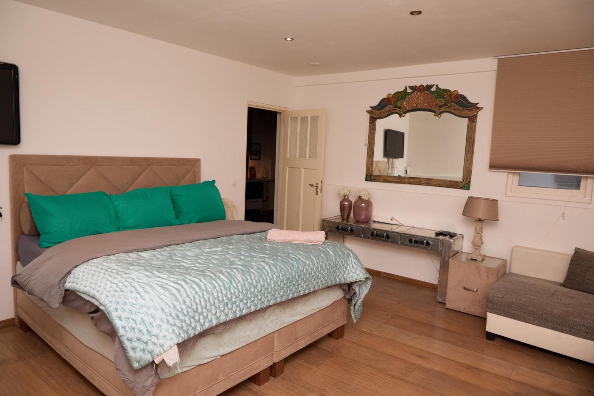 Redlight Canalview Centre Apartment Amsterdam
